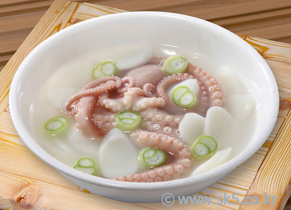 낙지떡국